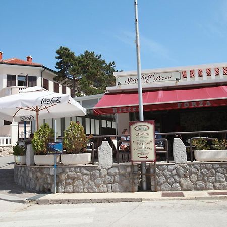 Apartment & Rooms Three Angels Baška Exterior foto